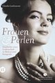 Frauen und Perlen